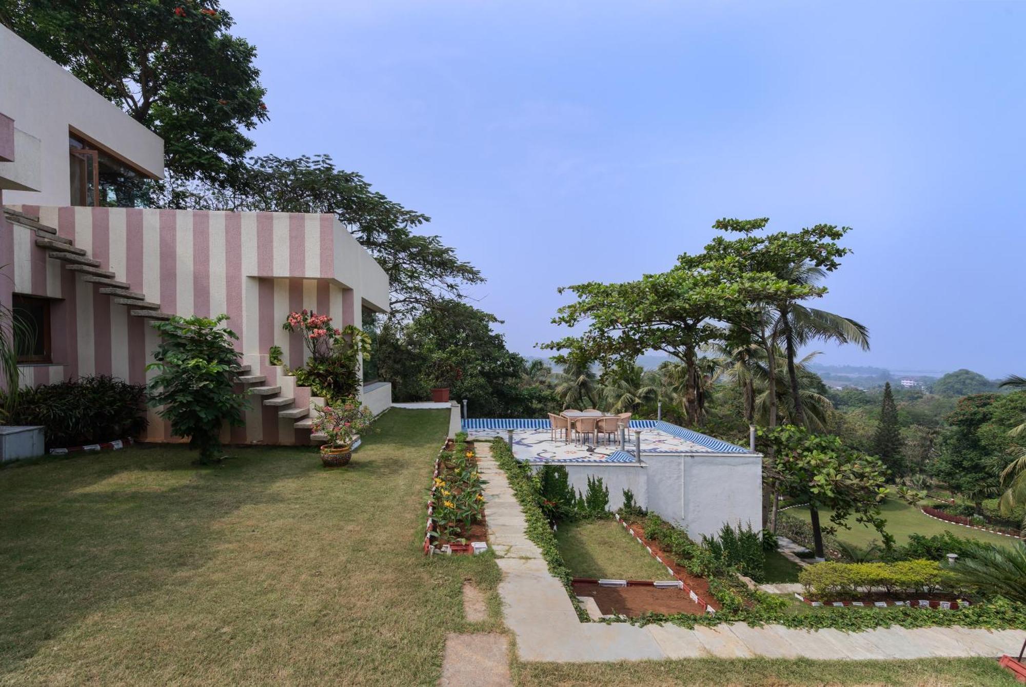 Saffronstays Pride Rock Mandve Exteriér fotografie